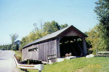 Browns River Bridge. Photo by Liz Keating, September 21, 2005